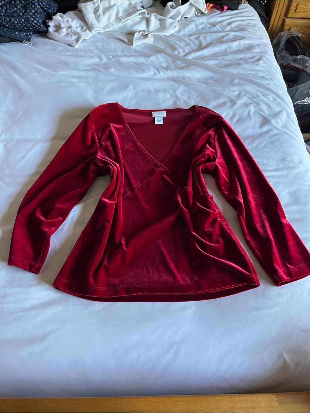 Jaclyn Smith Red Velvet V-Neck Long Sleeve Top